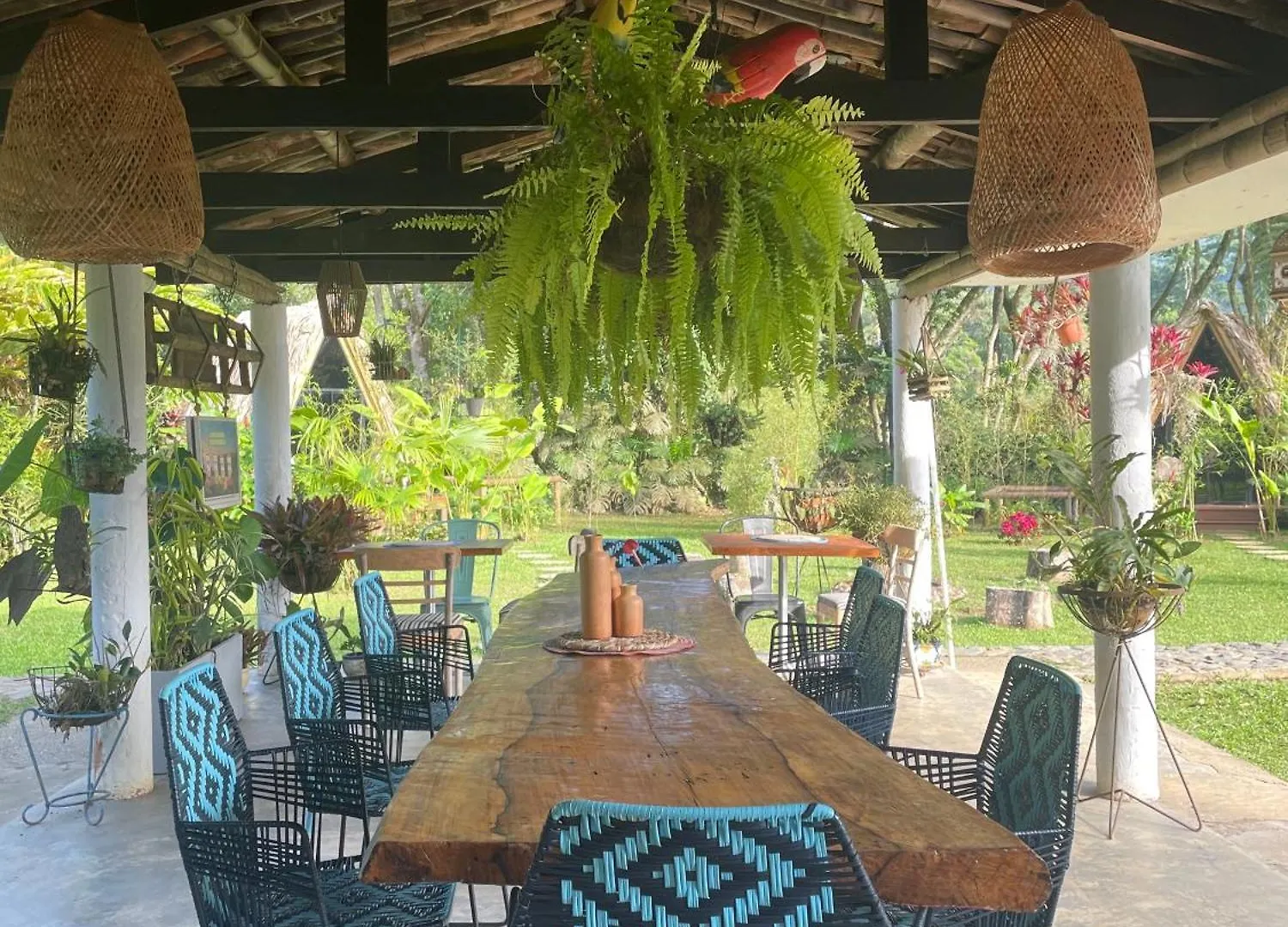 Almah Glamping Hotel Cali 0*,  Kolumbia